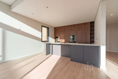 Moradia T4 para Venda em Alcabideche