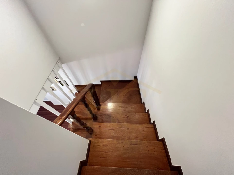 Apartamento T4 para Venda em Aver-O-Mar, Amorim e Terroso Foto 10