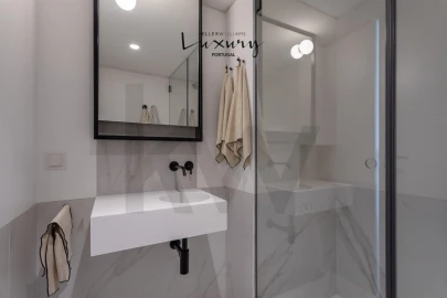 Apartamento T4 para Venda em Avenidas Novas