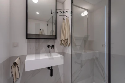 Apartamento T4 para Venda em Avenidas Novas