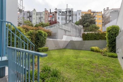 Apartamento T4 para Venda em Avenidas Novas