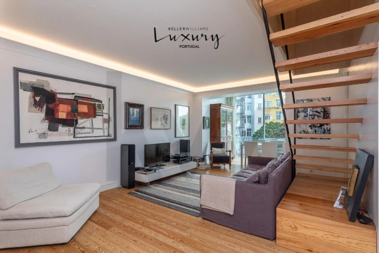 Apartamento T4 para Venda em Avenidas Novas Foto 4