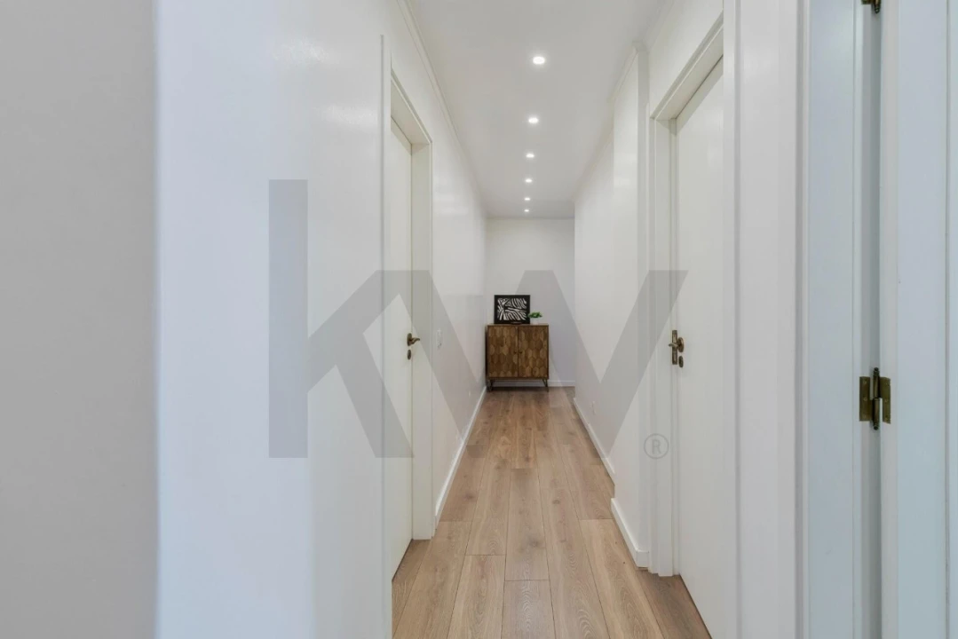 Apartamento T2 para Venda em Almada, Cova da Piedade, Pragal e Cacilhas Foto 4