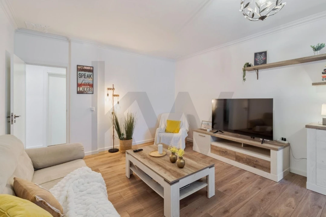 Apartamento T2 para Venda em Almada, Cova da Piedade, Pragal e Cacilhas Foto 15