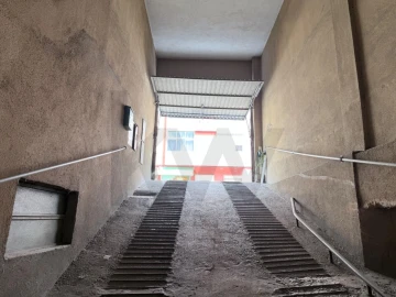 Garagem para Venda em Alto do Seixalinho, Santo André e Verderena