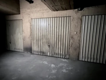 Garagem para Venda em Alto do Seixalinho, Santo André e Verderena