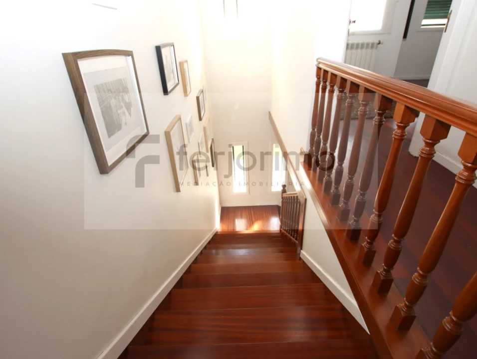 Moradia T3 para Venda em Costa Foto 38