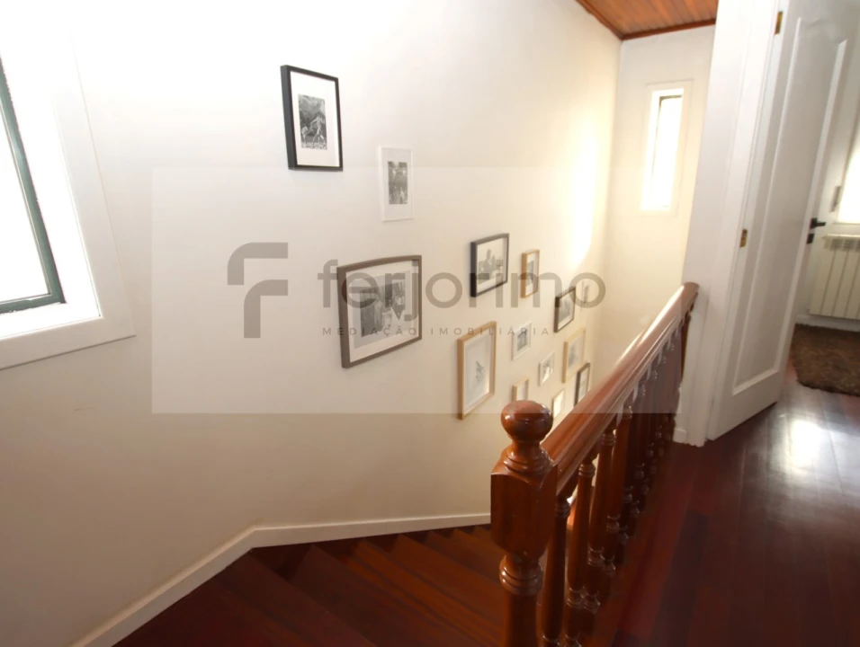 Moradia T3 para Venda em Costa Foto 40