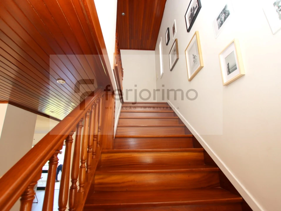 Moradia T3 para Venda em Costa Foto 43