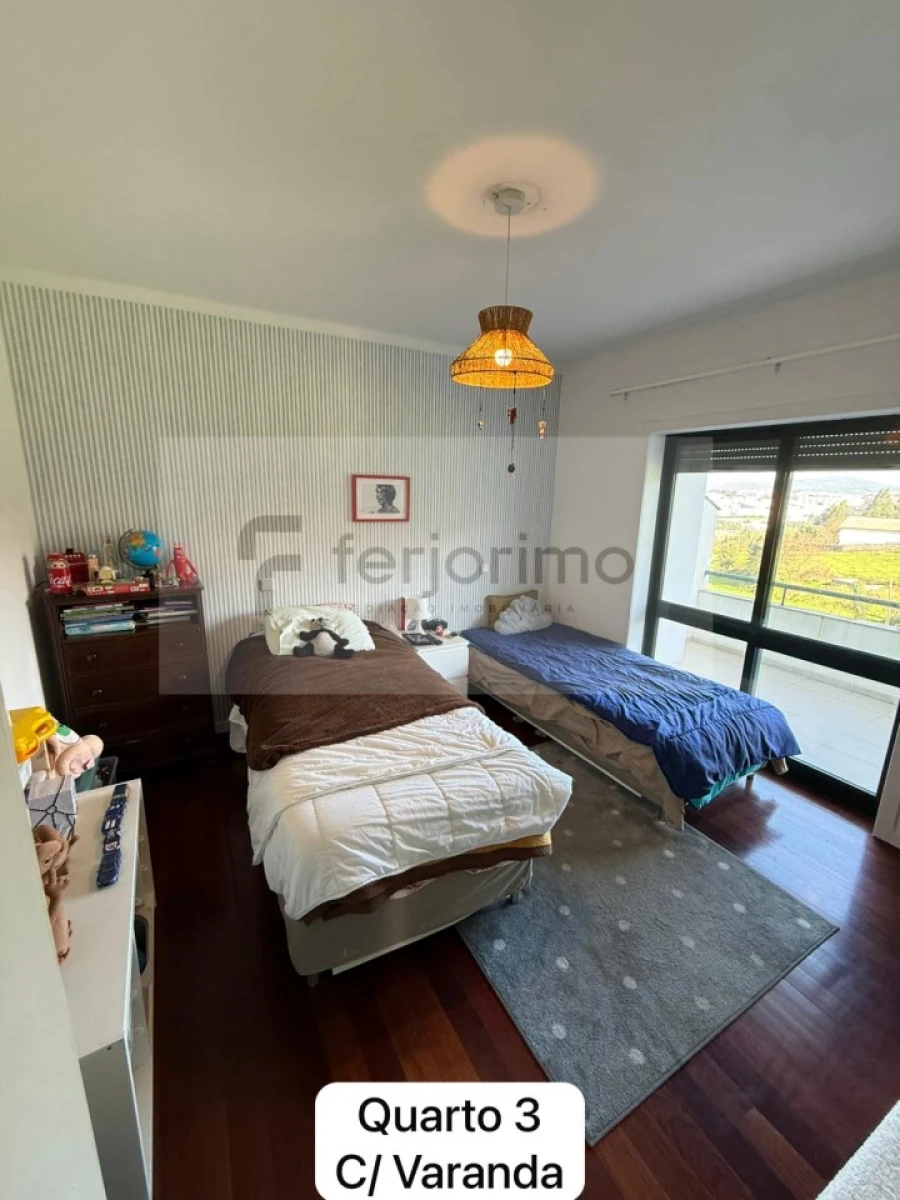 Moradia T3 para Venda em Costa Foto 17