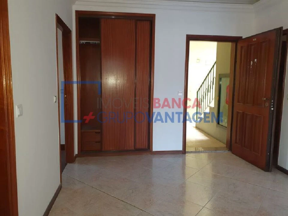 Apartamento T2 para Venda em Rio Tinto Foto 11