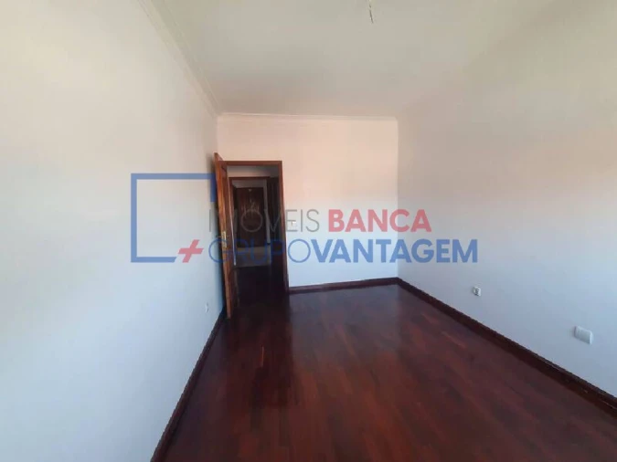 Apartamento T2 para Venda em Rio Tinto Foto 7