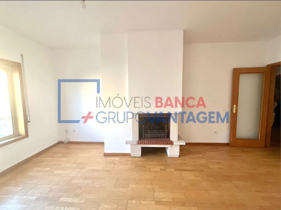 Apartamento T3 para Venda em Aguas Santas Foto 4