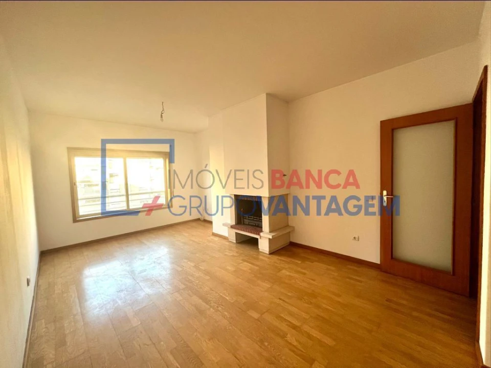 Apartamento T3 para Venda em Aguas Santas Foto 5