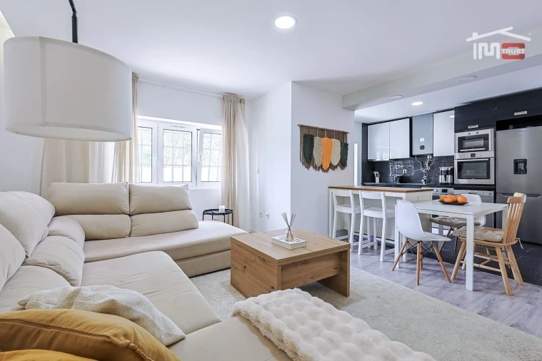 Apartamento T2 para Venda em Alcochete Foto 4