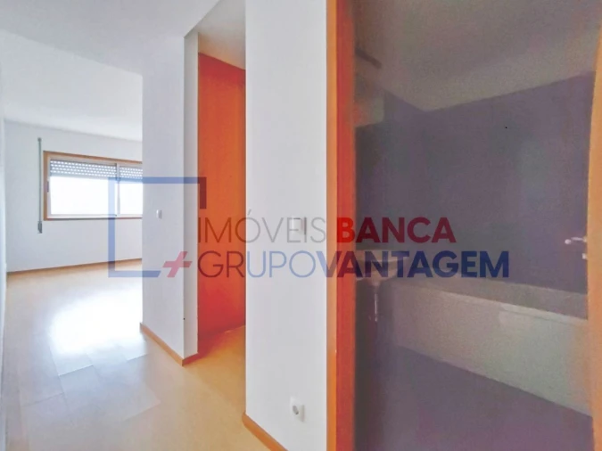 Apartamento T3 para Venda em Moreira Foto 19