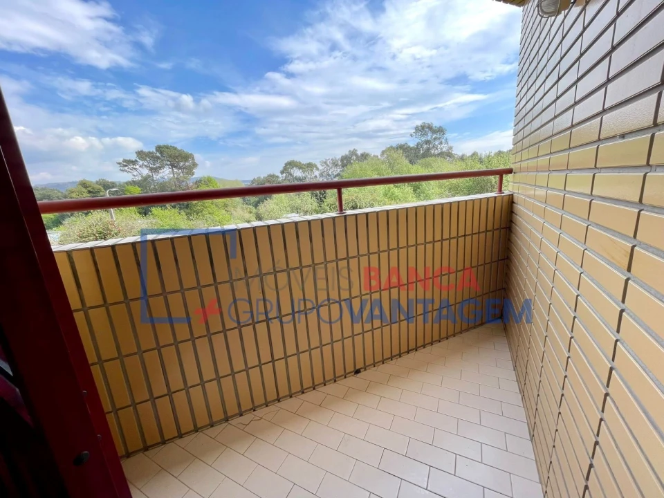 Apartamento T1 para Venda em Rio Tinto Foto 17