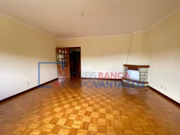 Apartamento T1 para Venda em Rio Tinto