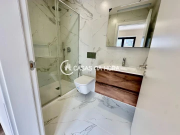 Apartamento T4 para Venda em Almada, Cova da Piedade, Pragal e Cacilhas