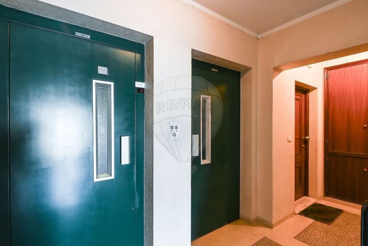 Apartamento T2 para Venda em Rio Tinto Foto 22