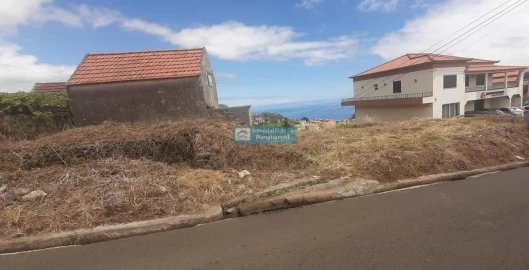 Terreno para Venda em Canhas