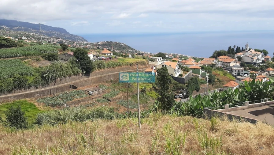 Terreno para Venda em Canhas Foto 6