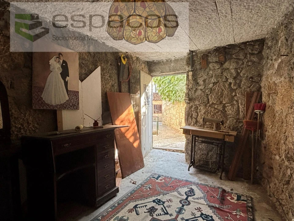 Moradia T1 para Venda em Vale de Prazeres e Mata da Rainha Foto 15