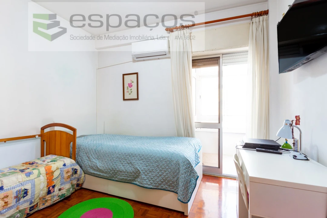 Apartamento T2 para Venda em Santa Iria de Azoia, São João da Talha e Bobadela Foto 16