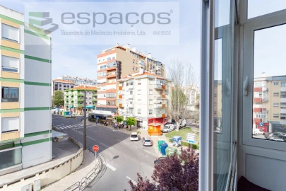 Apartamento T2 para Venda em Santa Iria de Azoia, São João da Talha e Bobadela