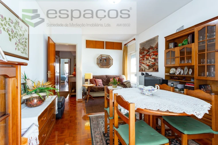 Apartamento T2 para Venda em Santa Iria de Azoia, São João da Talha e Bobadela Foto 7