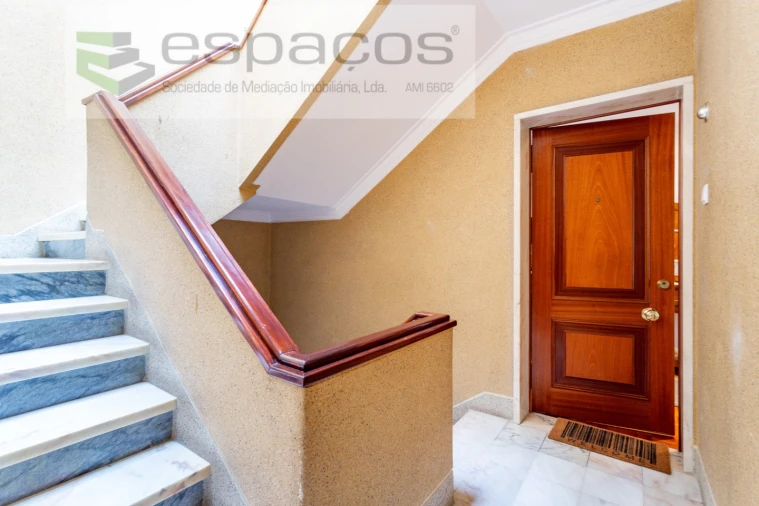 Apartamento T2 para Venda em Santa Iria de Azoia, São João da Talha e Bobadela Foto 20