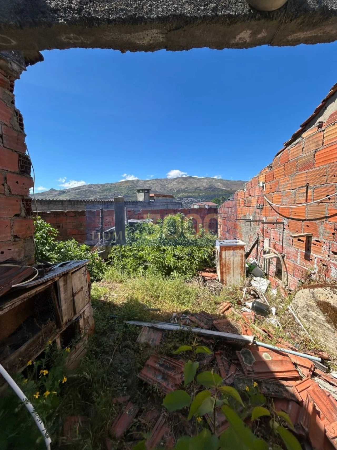 Moradia T3 para Venda em Adoufe e Vilarinho de Samardã Foto 9