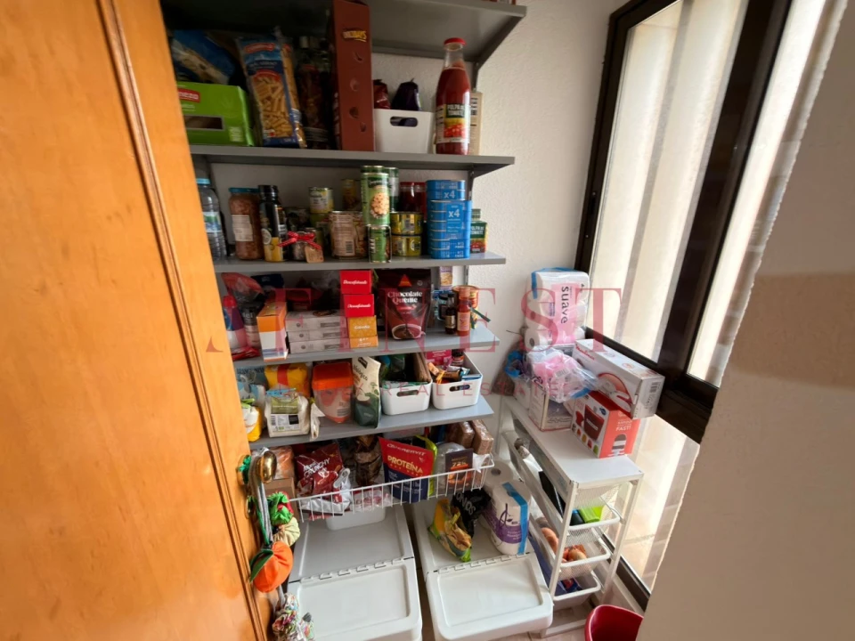 Apartamento T4 para Venda em Rio de Mouro Foto 6