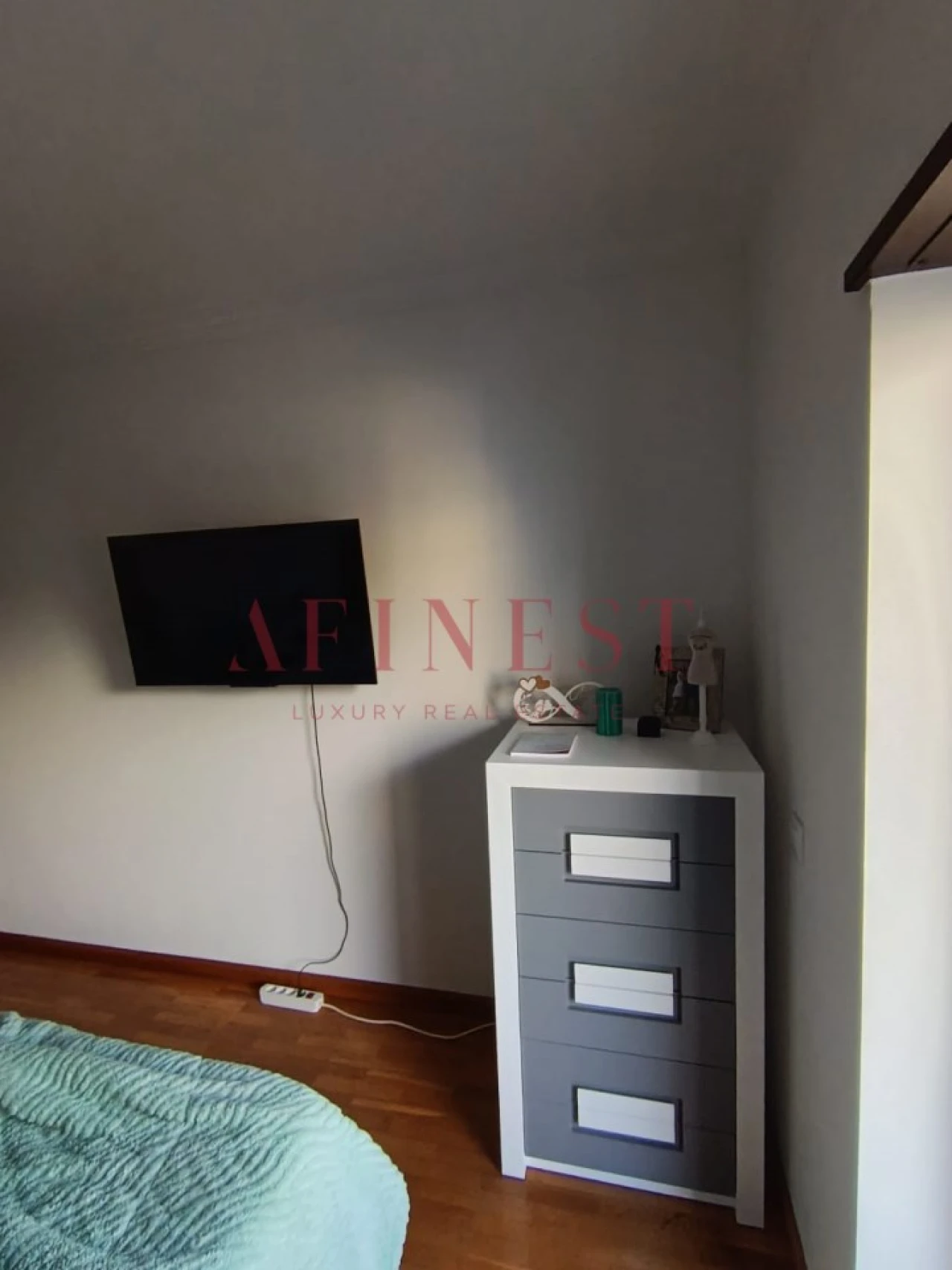 Apartamento T4 para Venda em Rio de Mouro Foto 31