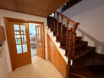 Apartamento T4 para Venda em Rio de Mouro