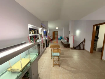 Apartamento T4 para Venda em Rio de Mouro