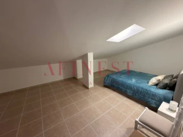 Apartamento T4 para Venda em Rio de Mouro