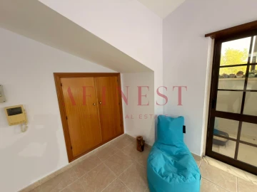 Apartamento T4 para Venda em Rio de Mouro