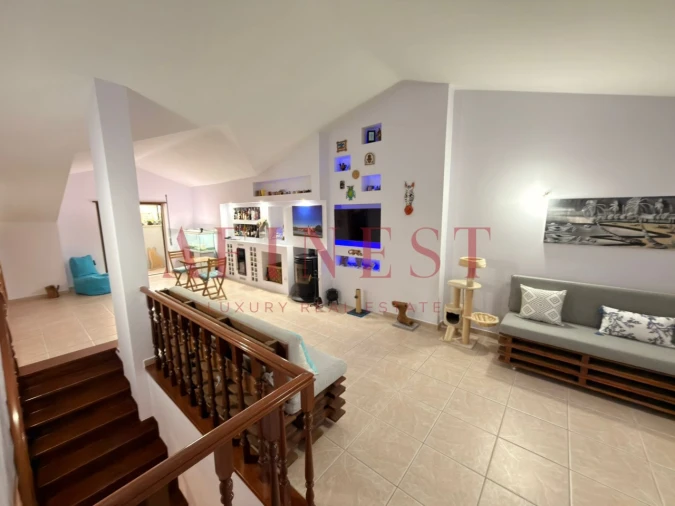 Apartamento T4 para Venda em Rio de Mouro Foto 18