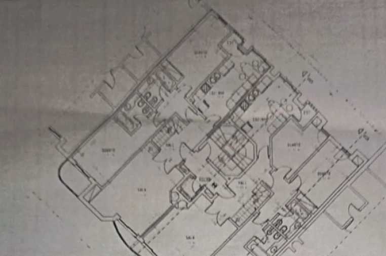 Apartamento T4 para Venda em Rio de Mouro Planta 1