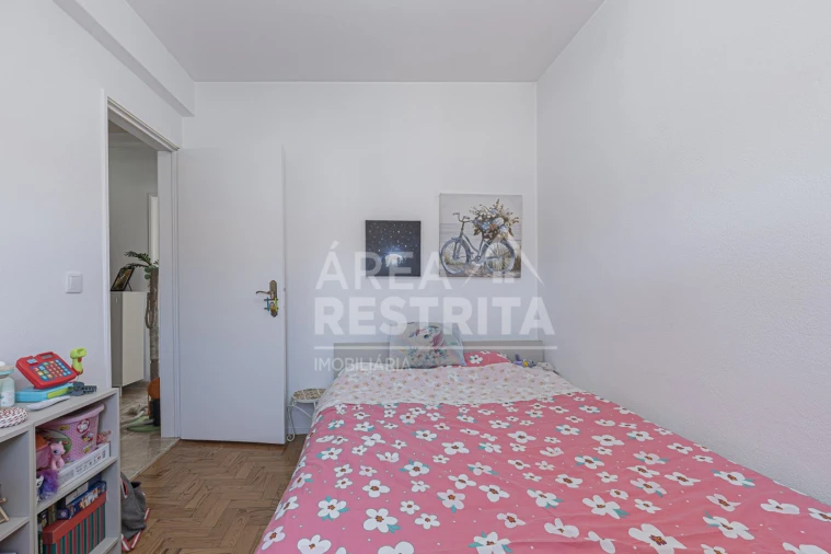 Apartamento T3 para Venda em Moita Foto 24