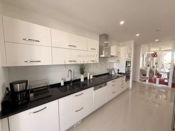 Apartamento T3 para Venda em Lagos (São Sebastião e Santa Maria)