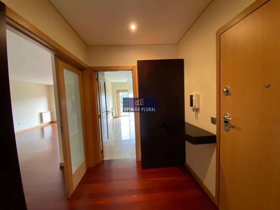 Apartamento T2 para Venda em São Felix da Marinha Foto 5