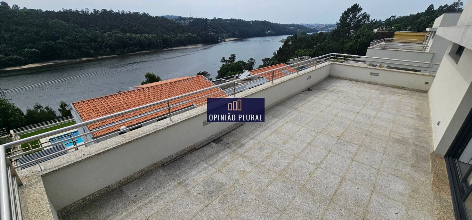 Moradia T3 para Venda em Gondomar (São Cosme), Valbom e Jovim Foto 16