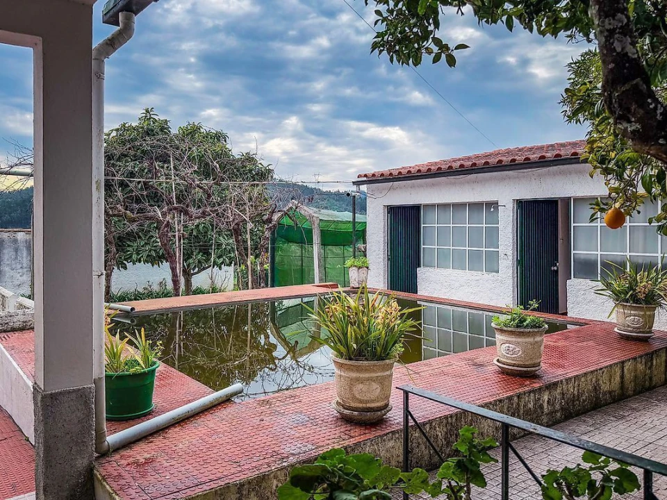 Moradia T4 para Venda em Ceira Foto 1