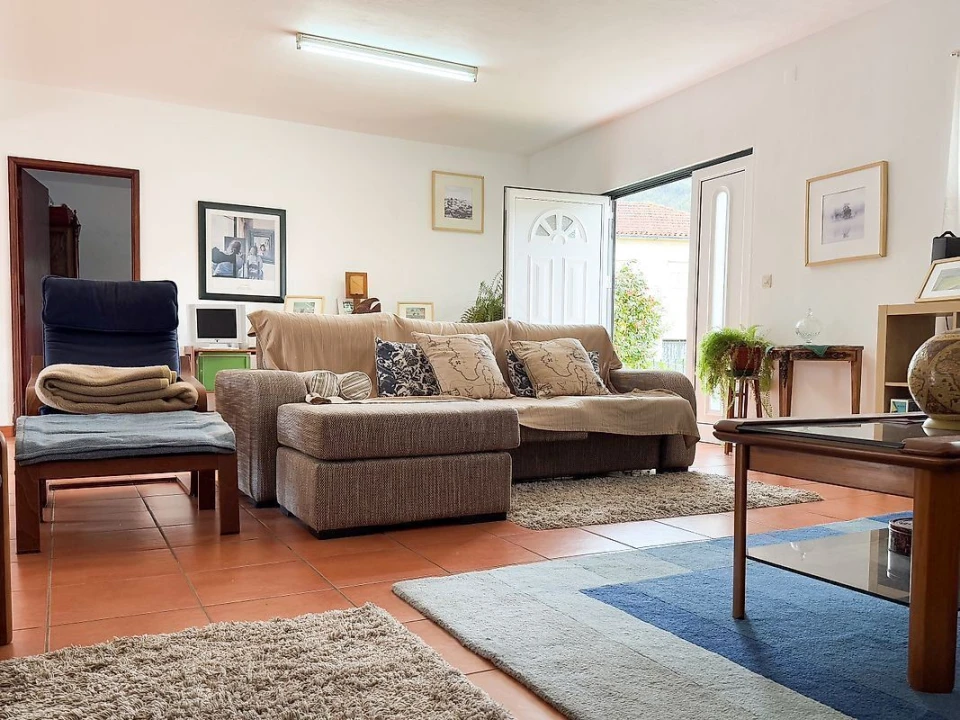 Moradia T4 para Venda em Ceira Foto 7