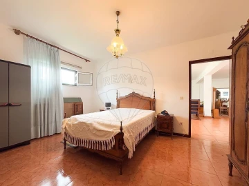 Moradia T4 para Venda em Ceira