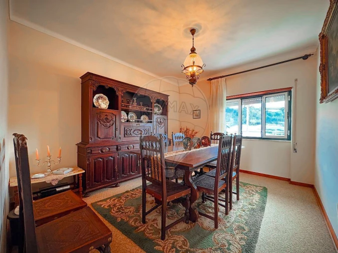 Moradia T4 para Venda em Ceira Foto 12