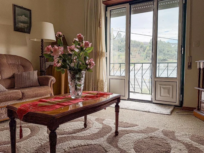 Moradia T4 para Venda em Ceira Foto 13