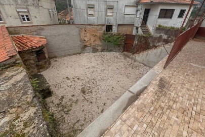 Moradia T2 para Venda em Alvares